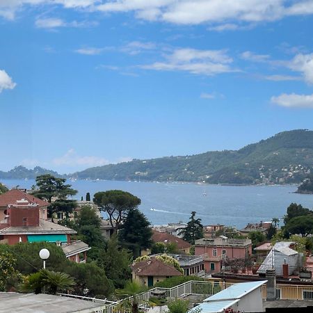 Val Di Sole 19-Iii Piano- Vista Mare- Vista Collina-Wifi 100Mg-Aria Condizionata In Tutte Le Stanze -L'Appartamento E' Stato Completamente Rinnovato Nel 2023 Rapallo Eksteriør bilde