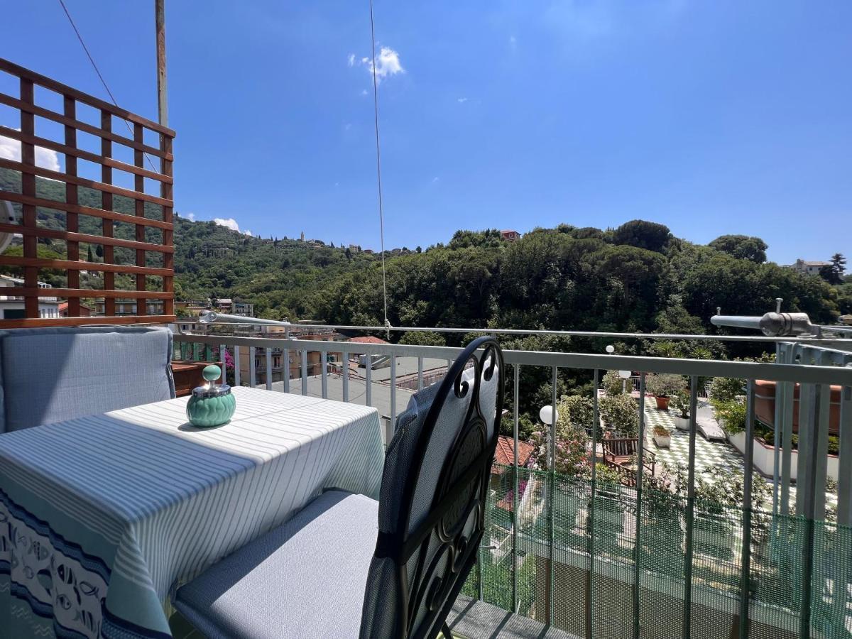 Val Di Sole 19-Iii Piano- Vista Mare- Vista Collina-Wifi 100Mg-Aria Condizionata In Tutte Le Stanze -L'Appartamento E' Stato Completamente Rinnovato Nel 2023 Rapallo Eksteriør bilde