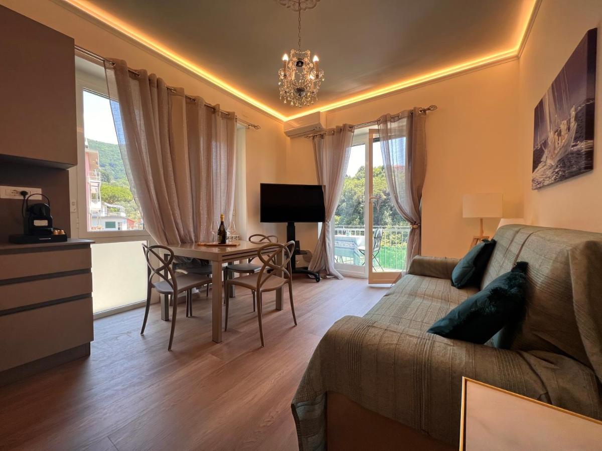 Val Di Sole 19-Iii Piano- Vista Mare- Vista Collina-Wifi 100Mg-Aria Condizionata In Tutte Le Stanze -L'Appartamento E' Stato Completamente Rinnovato Nel 2023 Rapallo Eksteriør bilde