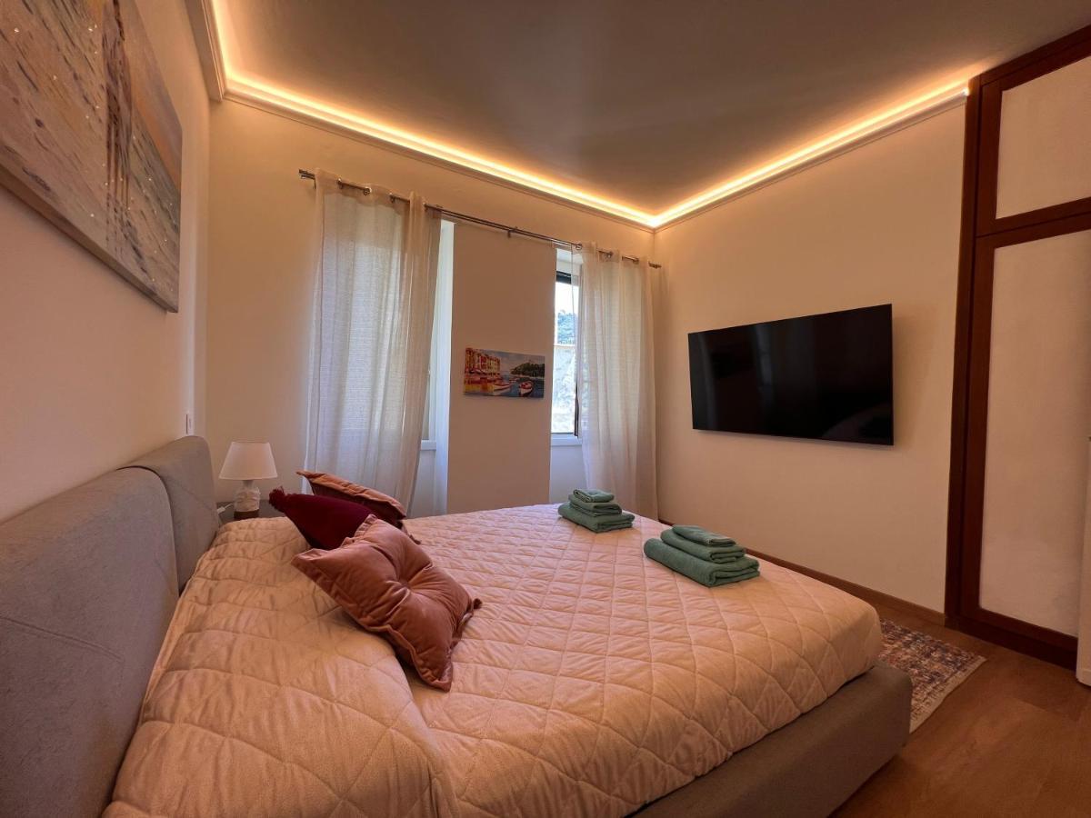 Val Di Sole 19-Iii Piano- Vista Mare- Vista Collina-Wifi 100Mg-Aria Condizionata In Tutte Le Stanze -L'Appartamento E' Stato Completamente Rinnovato Nel 2023 Rapallo Eksteriør bilde
